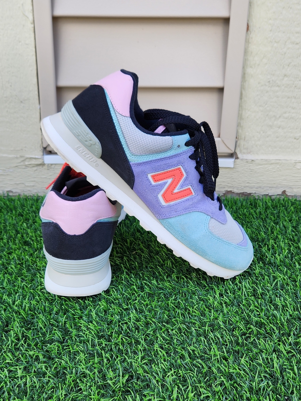 New Balance 574 x Louis de Guzman 'Ma Divina' Blue Purple Pink Sneaker SIZE 10.5